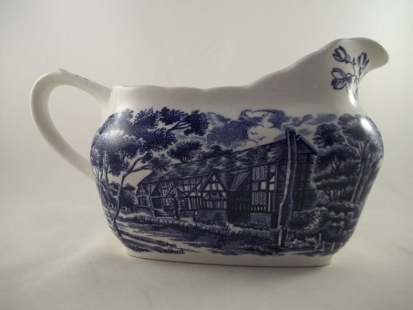 Sauciere "English Country Inns" Blau