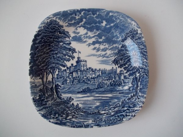 Teller klein eckig "Royal Homes of Britain" Blau