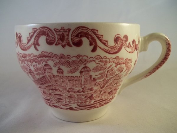 Kaffeetasse "Royal Homes of Britain" Rot