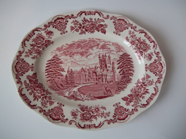 Platte oval groß "Royal Homes of Britain" Rot