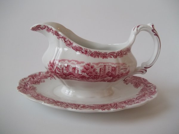 Sauciere "British Castles" Rot 1b