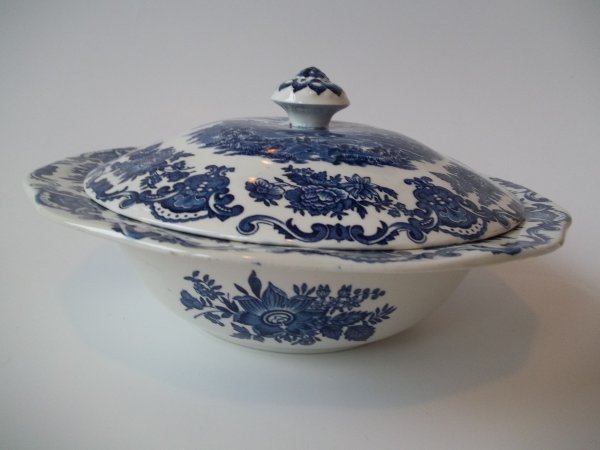 Deckelschüssel "Royal Homes of Britain" Blau