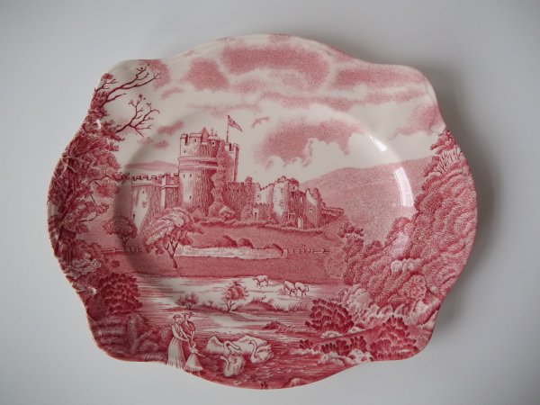 Platte mittel "Castle Story" Rot